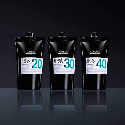 Coloraci&oacute;n Oxidante Blond Studio 40 vol. - Coloraci&oacute;n & Serie Expert | L'Or&eacute;al Partner Shop