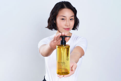 shampooing deep cleanse pure serenity - Reventa shu uemura | L'Oréal Partner Shop