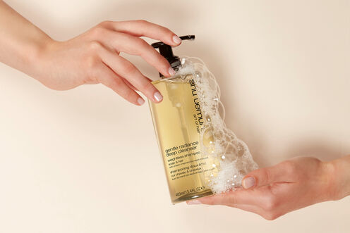 shampooing deep cleanse gentle radiance - Reventa shu uemura | L'Oréal Partner Shop